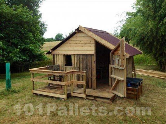 Small House Made From Pallets