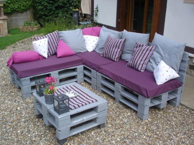 Pallet Garden Furniture Inspiration
