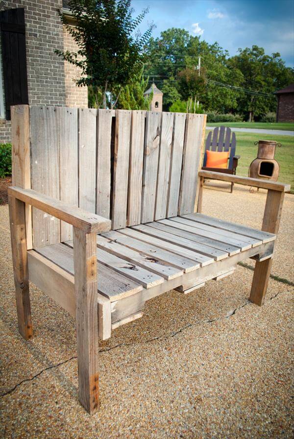 DIY Pallet Wood Bench | 101 Pallets