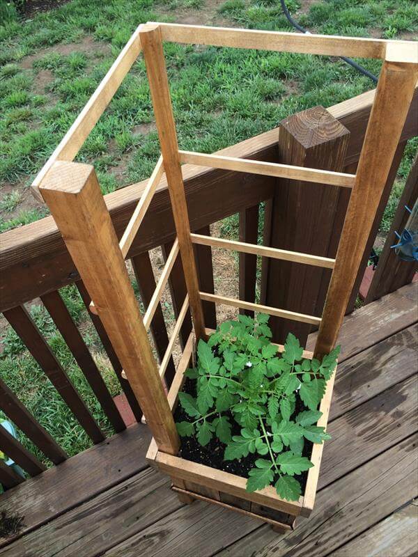 reclaimed pallet wood planter box diy triple bunk wall planter diy 